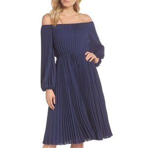 NWOT Gal Meets Glam Elise Off the Shoulder Pleated Georgette Dress
